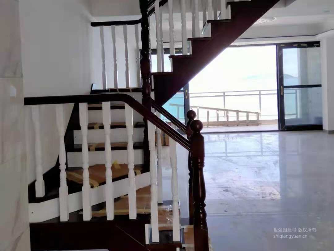 成品复式楼梯安装效果展示