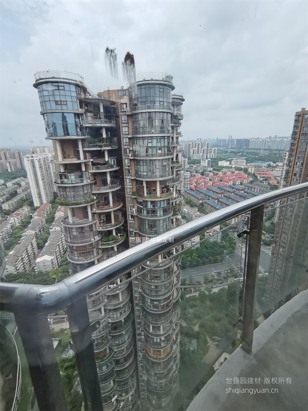 室外阳台玻璃护栏4.jpg